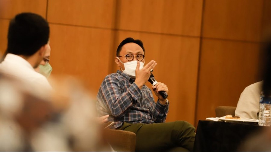 Kepala BPJPH M. Aqil Irham saat menjadi narasumber pada Muslim Life Fest 2022, Minggu (28/8/2022) (foto: Farhan)