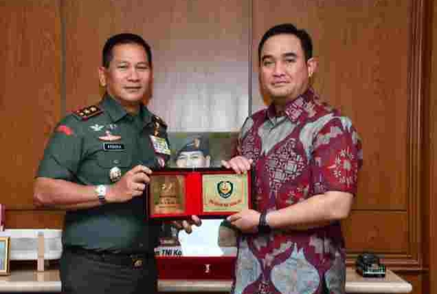 Potret General Manager kilang balongan,Yulianto Triwibowo, Dengan Pangdam III / Siliwangi Mayjen TNI Kosasih S.E, 22/10/2025 (Ist).