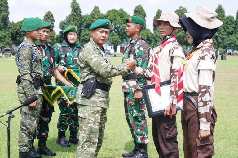 Potret Dandim 0808/Blitar Letkol Inf Virlani Arudyawan, S.H., M.M., M.H.I (Ist).