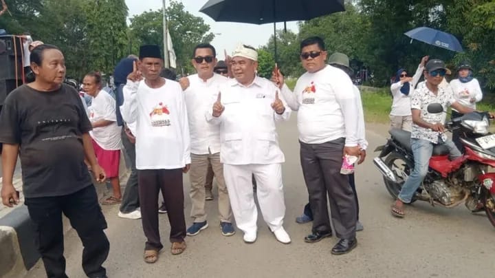 Potret Kuwu Incumbent Asnali raih kemenangan mutlak dalam Pilwu 2025 di desa Pekandangan Jaya (Ist).