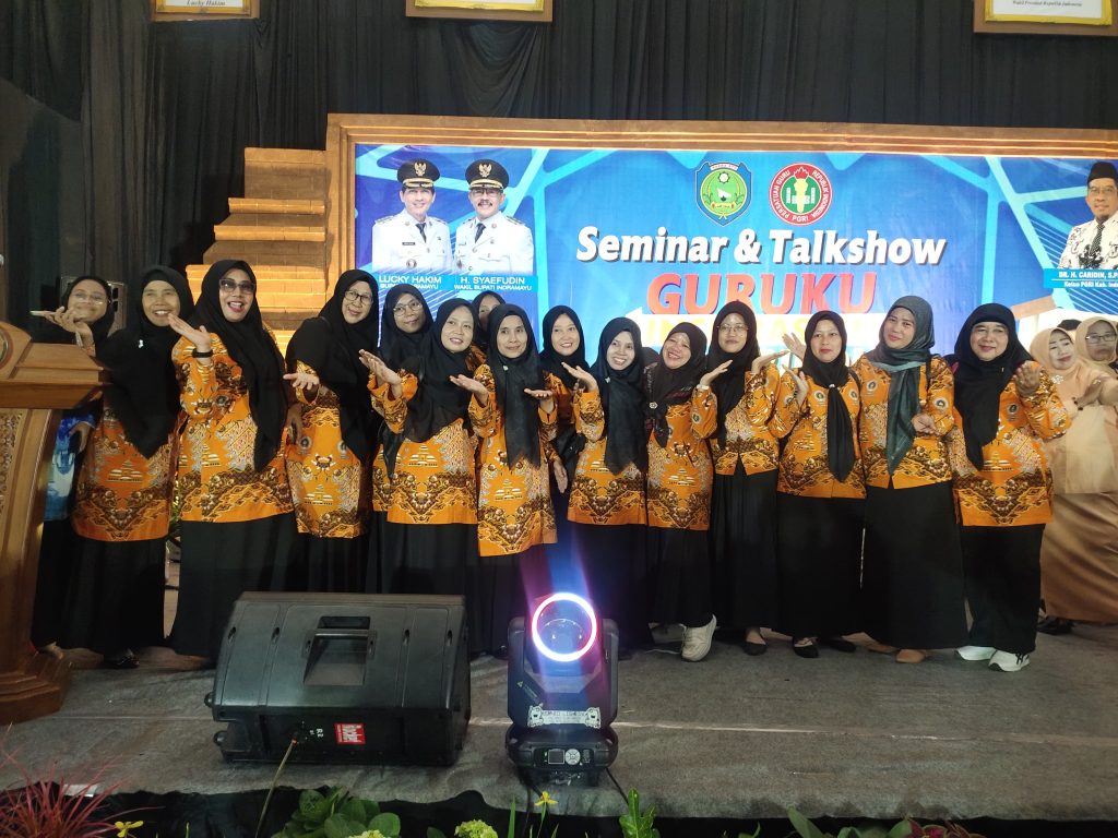 Potret Seminar dan Talk shaw "Guruku Inspirasiku yang Dirindu", Kamis 22/1/2026 (Ist).