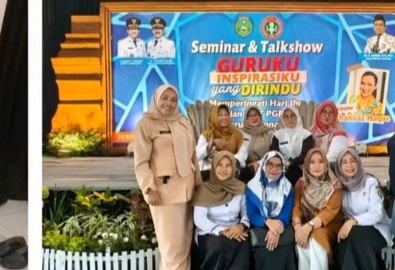 Potret bersama Ketua Perempuan PGRI Indramayu, Lutfiyah, S.Pd., M.M (Ist).