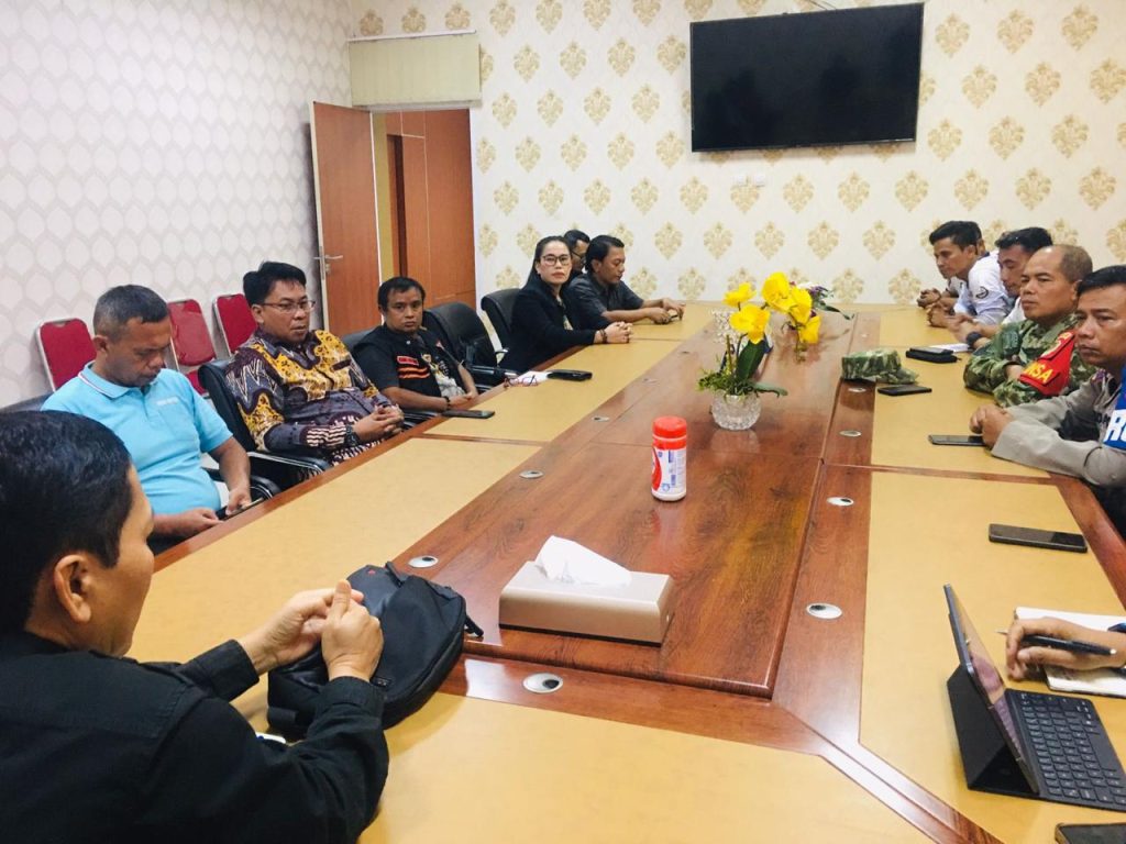 Potret pembahasan revitalisasi Sport Center yang pupus (Ist).