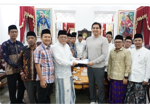 Potret Makom Albab Indramayu bersama Pemerintah Kabupaten Indramayu. (ist)