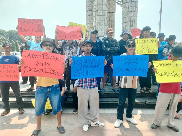 Potret Aksi demo Gabungan Elemen Masyarakat Indramayu (GEMI). (ist)