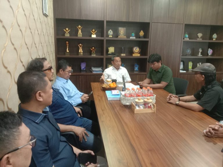 Potret PDAM Tirta Dharma Ayu luncurkan aplikasi Banyu Digital. (ist)