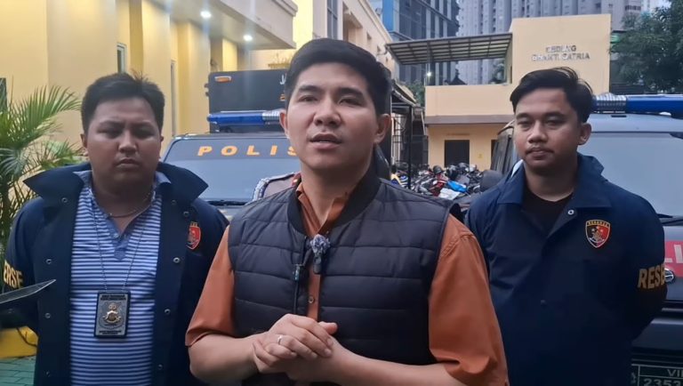 Potret Kanit Reskrim Polsek Grogol Petamburan Polres Metro Jakarta Barat Akp Alexander Tengbunan. (ist)
