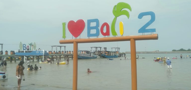 Potret Obyek wisata Pantai Bali 2 Indramayu. (ist)