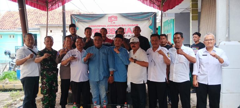 Potret KJB bersama Forkopimcam Balongan dalam peresmian kantor KJB. (ist)
